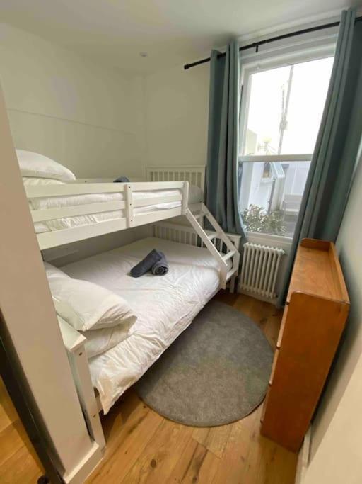 Poets Rest, Free Parking, Ev Socket Fees Apply Walk To Beach Brighton Luaran gambar